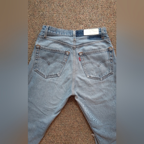 Re/done redone Levi Levi's ripped high rise size 26 - Picture 2 of 9